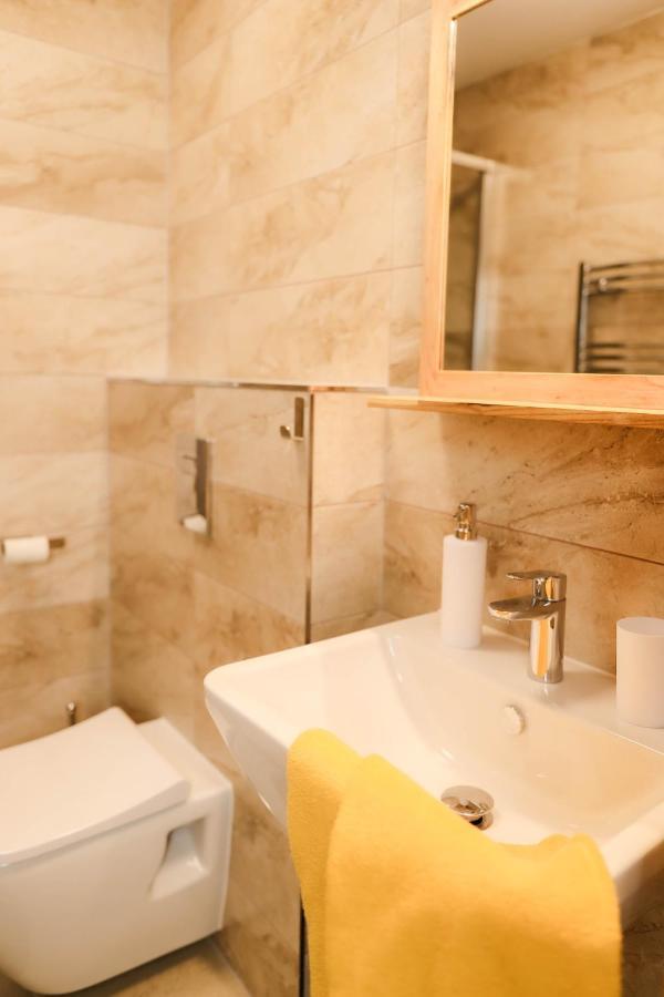 Apartman 4 - Rezidence K Lanovce Яхимов Екстериор снимка