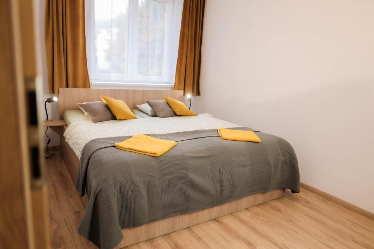 Apartman 4 - Rezidence K Lanovce Яхимов Екстериор снимка